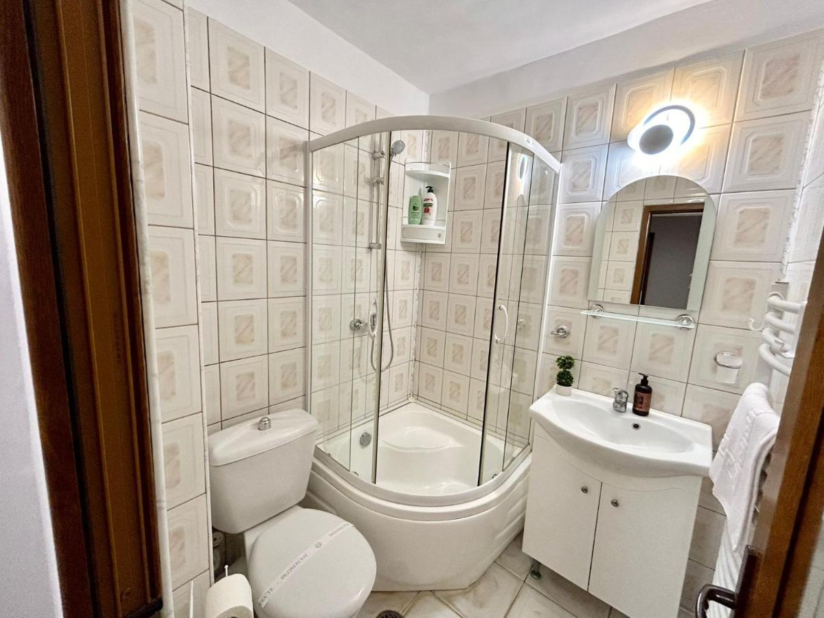 Jad - Familiy 4 Rooms Apartment - Near Forest - Racadau Braşov Esterno foto