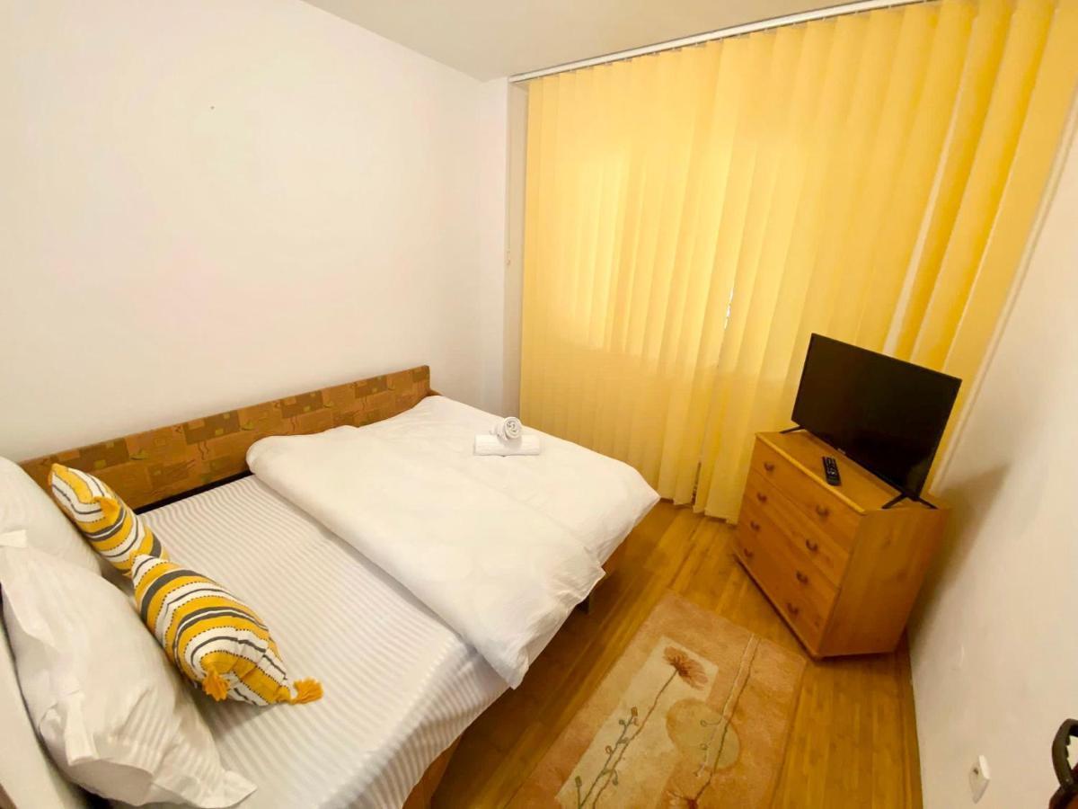 Jad - Familiy 4 Rooms Apartment - Near Forest - Racadau Braşov Esterno foto